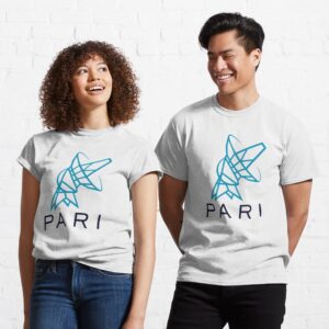 Two people wearing shirts with the PARI logo