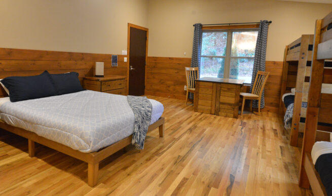 Cabin Room - Image 11